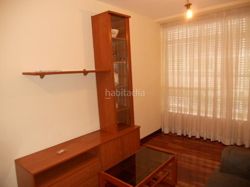 Foto 9f7d356a-7c00-4915-904a-89a09de67eb9. Alquiler piso en Ensanche - Sar Santiago de Compostela