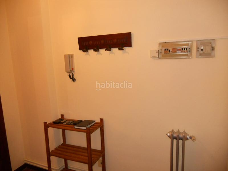Foto aee0ed01-a366-49dc-aa84-4ac6c5e5f6f3. Alquiler piso en Ensanche - Sar Santiago de Compostela