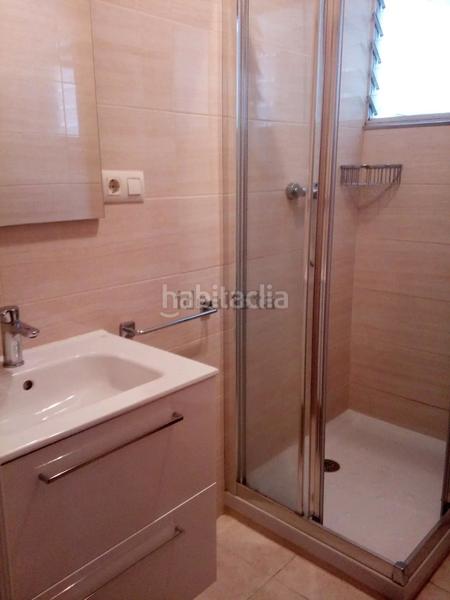 Foto f1e70aa4-de3e-4cf9-9d9d-eb9190ee58b1. Rent flat in rúa doutor maceira 8 in Conxo Santiago de Compostela