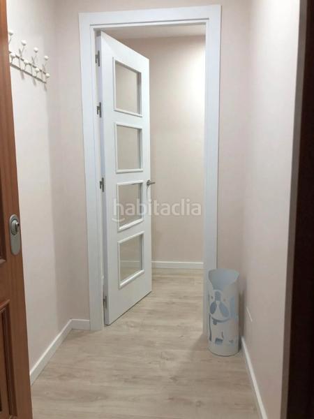 Foto 280fc861-cf9d-41f3-82d0-0590ed816abc. Location appartement dans rúa da rosa 33 dans Ensanche - Sar Santiago de Compostela