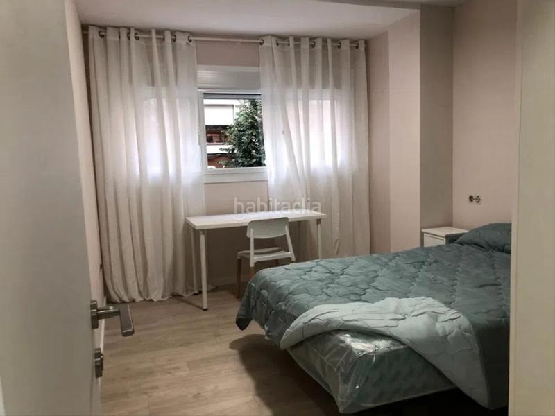 Foto fb20e1bf-7b97-4faf-9175-209ac83c5144. Location appartement dans rúa da rosa 33 dans Ensanche - Sar Santiago de Compostela