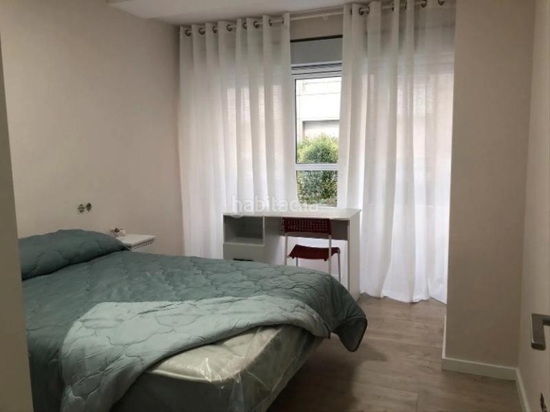 Foto 7fec16a4-278c-47bc-b32b-d4c65d503ee1. Rent flat in rúa da rosa 33 in Ensanche - Sar Santiago de Compostela