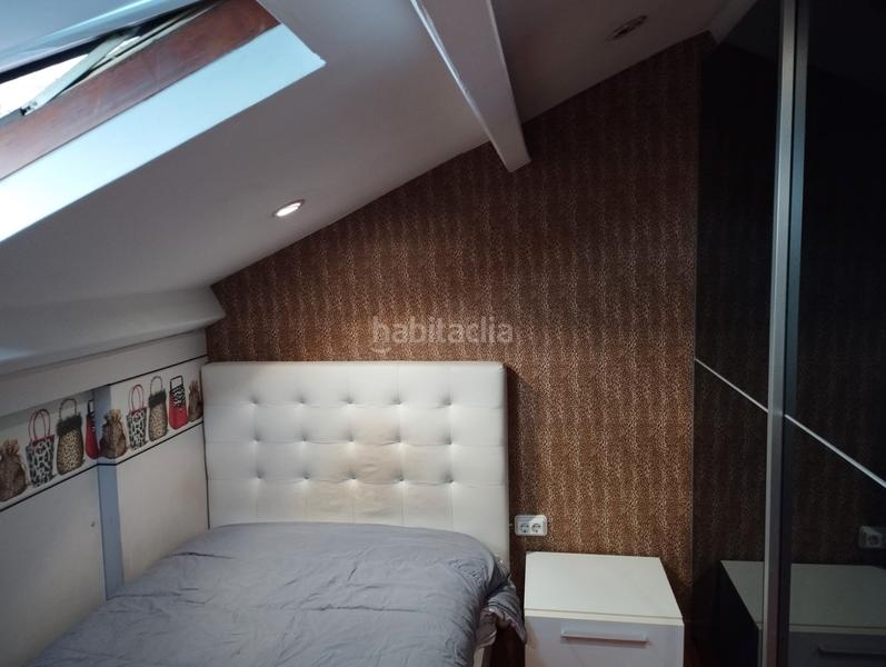 Foto 179d4281-e94b-476b-8bd6-cf3393ecf448. Casa a schiera con camino riscaldamento in Campus Norte - San Caetano Santiago de Compostela