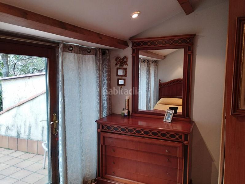 Foto 0a51734c-ef26-43bd-939e-713bd832c98a. Semi detached house with fireplace heating in Campus Norte - San Caetano Santiago de Compostela