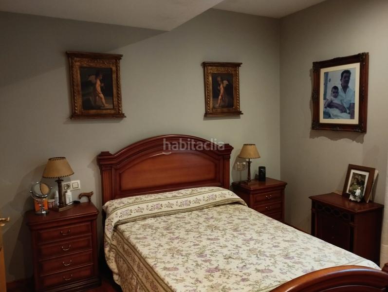 Foto 5c6ae31a-4a14-4603-9248-0a1f3b6e2b16. Semi detached house with fireplace heating in Campus Norte - San Caetano Santiago de Compostela