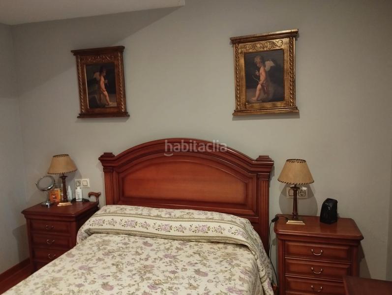 Foto b89981ee-70f7-460f-bf91-de8cd9128bfa. Semi detached house with fireplace heating in Campus Norte - San Caetano Santiago de Compostela