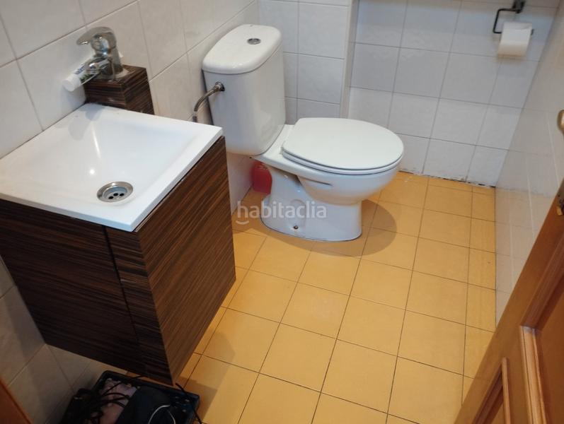 Foto f43fdc55-6377-4508-8e48-2e6706cab33d. Semi detached house with fireplace heating in Campus Norte - San Caetano Santiago de Compostela