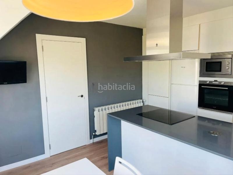 Foto ada70ff3-54fc-47cb-8b58-e6f9480244e2. Chalet con parcheggio in área de Ames Ames