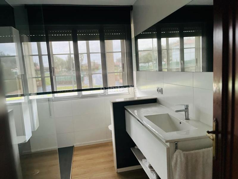 Foto 3223b5f9-22e5-4bfa-9a70-00a4266d8f58. Xalet amb aparcament a área de Ames Ames