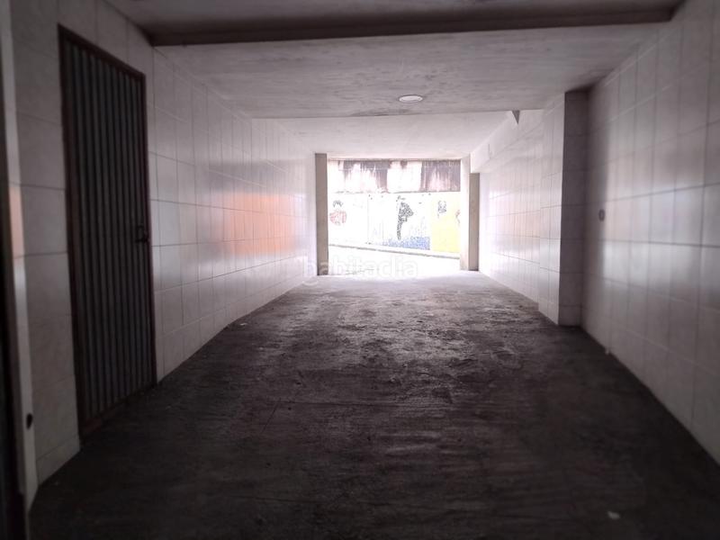 Foto 77aa93b1-abaf-4b9e-992f-367b5800d5a0. Autoparkplatz in rúa da espiñeira 4 in Campus Sur - Santa Marta Santiago de Compostela