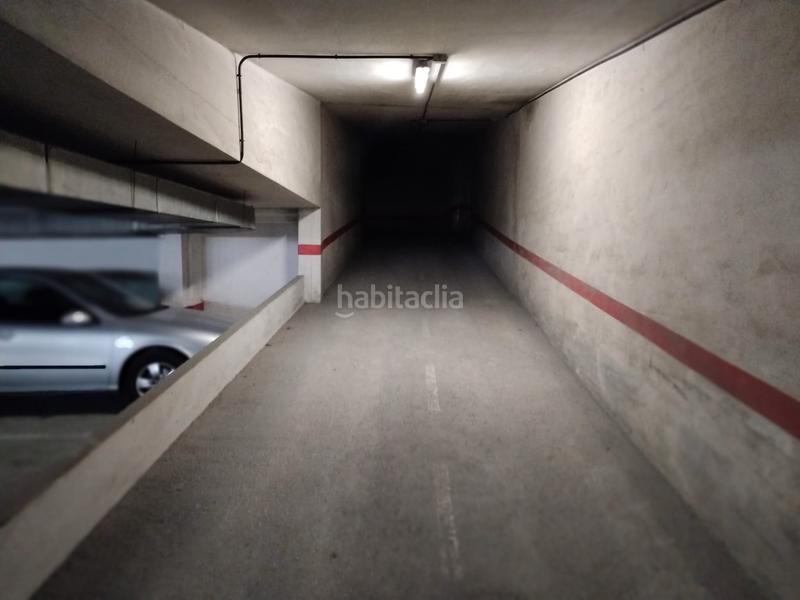 Foto d144d9fc-a087-4e6a-a885-9f80c559c8c3. Posto auto in rúa da espiñeira 4 in Campus Sur - Santa Marta Santiago de Compostela