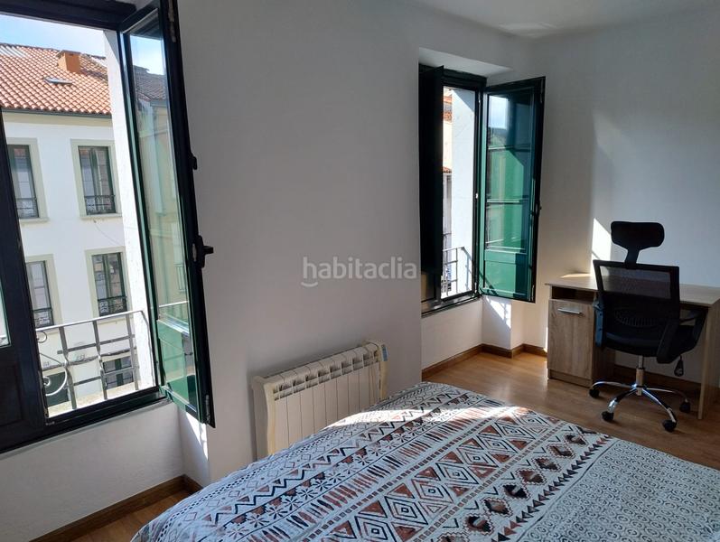 Foto e5fa58f0-1346-4dad-b140-d42583cdbab6. Lloguer pis a rúa dos basquiños 36 a Campus Norte - San Caetano Santiago de Compostela