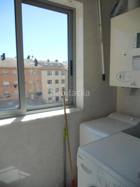 Foto ebb8dd7f-5eaa-4018-becb-ff8f6f951b2a. Affitto appartamento in avenida de ferrol 75 in Conxo Santiago de Compostela