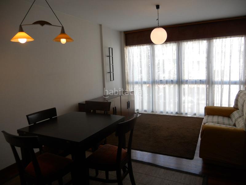 Foto a23015dc-bc3d-45be-9294-8c5d10cbf375. Miete etagenwohnung in avenida de ferrol 75 in Conxo Santiago de Compostela