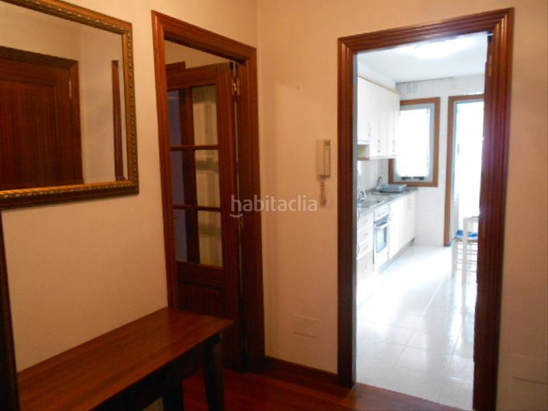 Foto b47dc2b4-59ab-4856-987d-93668619881f. Alquiler piso en avenida de ferrol 75 en Conxo Santiago de Compostela