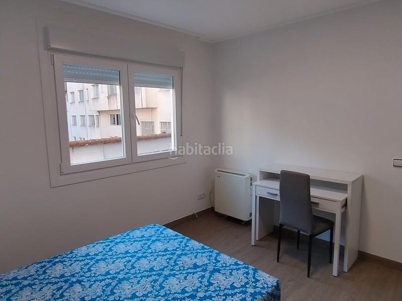 Foto 79e811c3-92f1-4f35-9b40-ece088d4e862. Rent flat in rúa de alfredo brañas 10 in Ensanche - Sar Santiago de Compostela