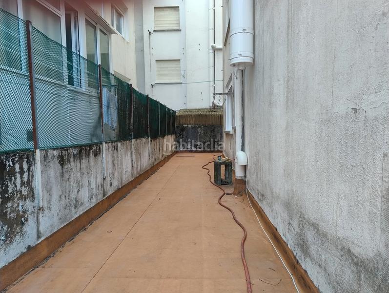 Foto 41b60fcf-565d-4d6b-8d88-14f3da7117ef. Alquiler piso en rúa de alfredo brañas 10 en Ensanche - Sar Santiago de Compostela