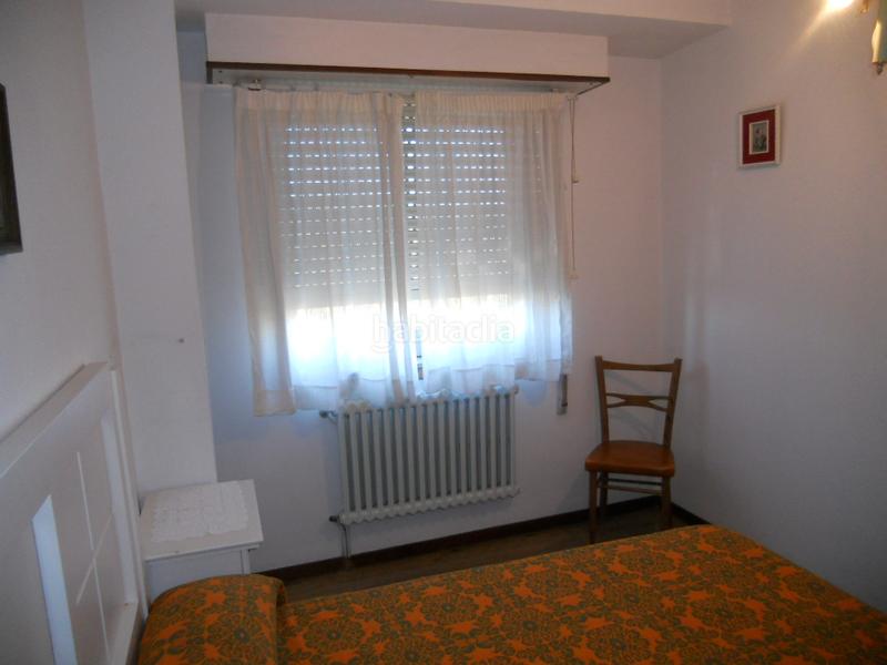 Foto 7402c875-9819-4bb0-86b7-e0aa6b5890b1. Location appartement dans avenida de salamanca 18 dans Santiago de Compostela