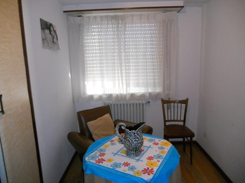 Foto db2b6215-bdbb-4a03-abfa-d8fd190f91bc. Location appartement dans avenida de salamanca 18 dans Santiago de Compostela