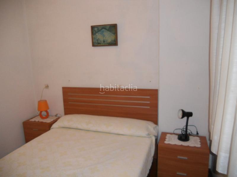 Foto 788bd2cd-dcb7-4dde-9deb-84b9fb1de40e. Alquiler piso en avenida de salamanca 18 en Campus Norte - San Caetano Santiago de Compostela