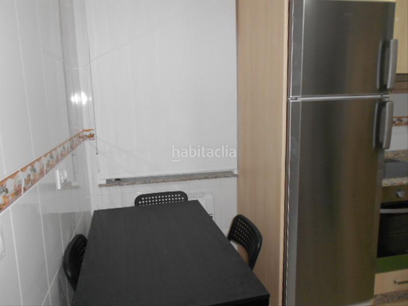 Foto 319e8116-d792-4b6b-85fc-630ac5918da9. Rent flat in avenida de romero donallo 22 in Ensanche - Sar Santiago de Compostela