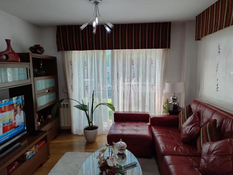 Foto 8f6d044d-57b3-418b-83f5-ba1130b7e896. Location appartement dans rúa de feliciano barrera fernández 13 dans Santiago de Compostela