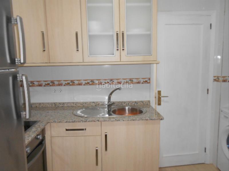 Foto 80755ace-3458-4ceb-903c-cba2b932f204. Location appartement dans avenida de romero donallo 22 dans Santiago de Compostela