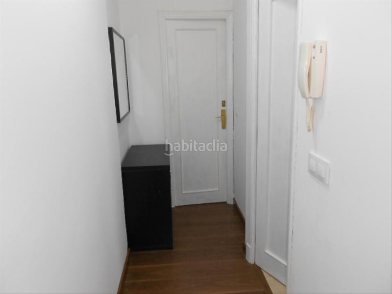 Foto a481394e-84db-407b-bfef-b0410ef9e13d. Location appartement dans avenida de romero donallo 22 dans Santiago de Compostela