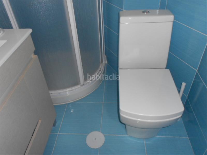 Foto f705cccf-b06b-4218-8bdd-e1c225c66bb6. Rent flat in avenida de romero donallo 22 in Ensanche - Sar Santiago de Compostela