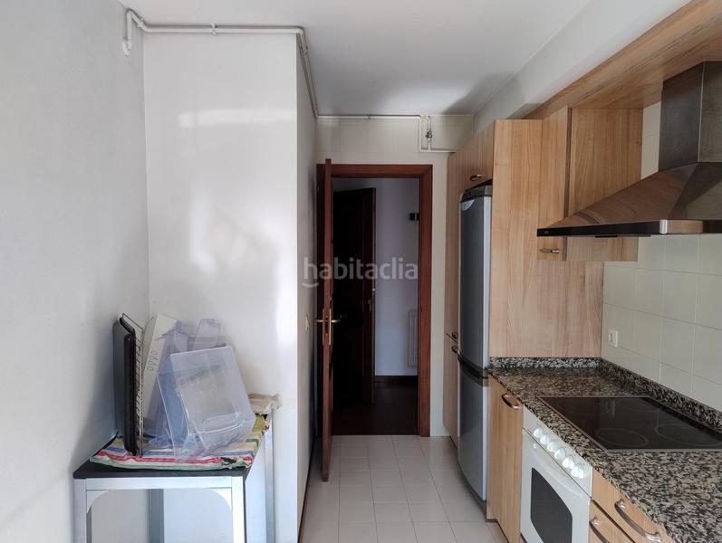 Foto 93278f04-bfa0-48dd-a2ec-7c1dffab838c. Rent flat in rúa arribadas 3 in Conxo Santiago de Compostela