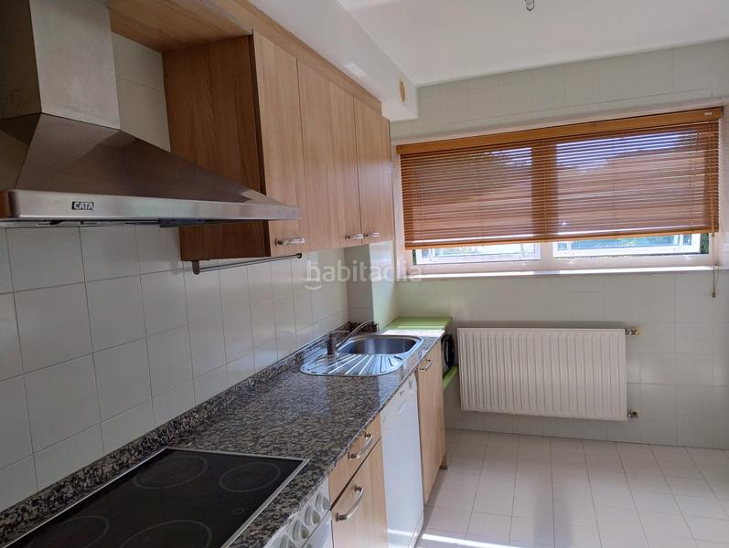 Foto 4be52f75-b1a6-4497-a2bd-4509f0a6503b. Lloguer pis a rúa arribadas 3 a Conxo Santiago de Compostela