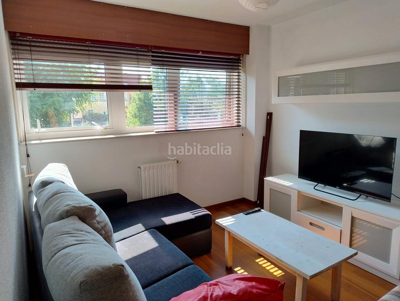 Foto d8835cdc-7bc9-469b-a6dc-ecee6b3bd54a. Lloguer pis a rúa arribadas 3 a Conxo Santiago de Compostela