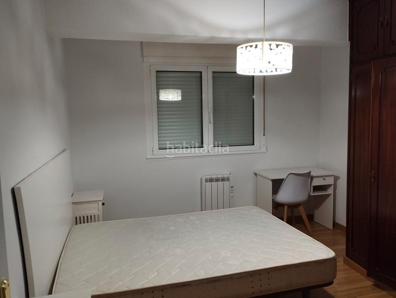 Foto 21e31e18-d9c9-43c0-9e53-7a735ed2ef20. Affitto appartamento in rúa de montero rios 42 in Santiago de Compostela