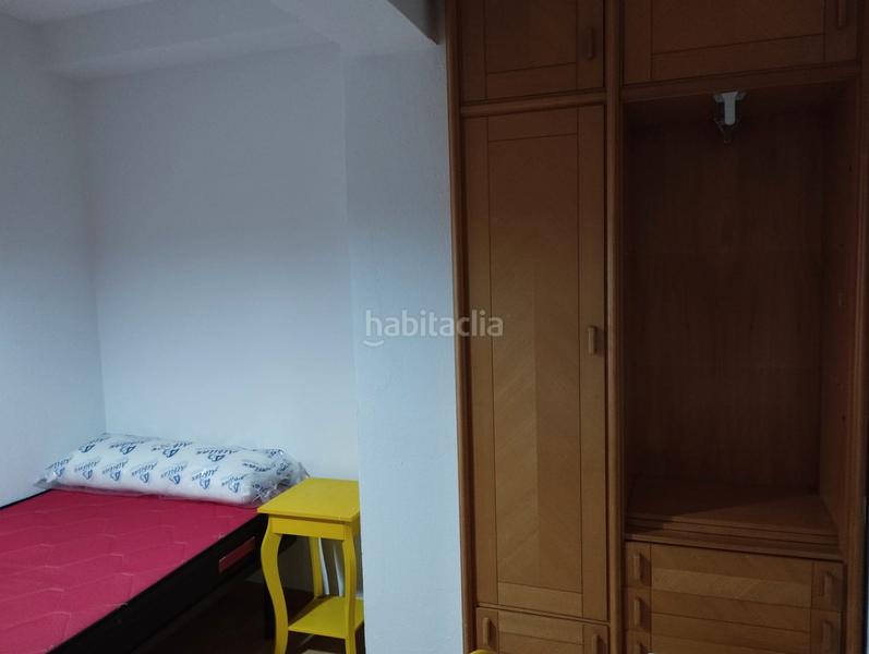 Foto 1a2ccf16-b0f6-42ee-acd0-291b36e77fd9. Location appartement dans rúa de montero rios 42 dans Santiago de Compostela
