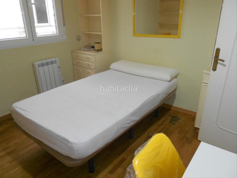 Foto 38629f6f-71f9-4117-97c5-3a73aa9e8eac. Location appartement dans rúa de montero rios 42 dans Santiago de Compostela