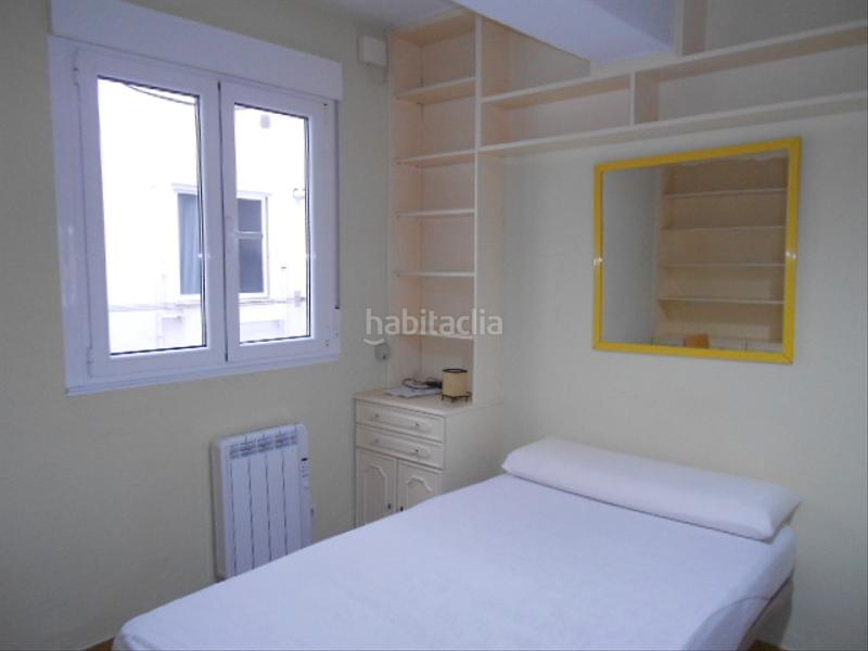 Foto 67c874dd-e5d8-47c5-87a4-8f6a5c037cfa. Location appartement dans rúa de montero rios 42 dans Santiago de Compostela