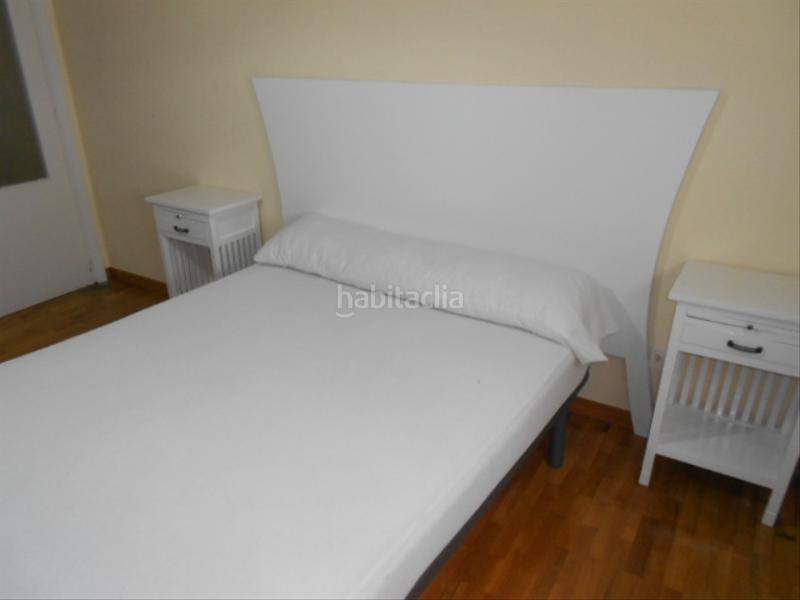 Foto 7337a052-7451-4f36-8a85-efb4879cd50f. Location appartement dans rúa de montero rios 42 dans Santiago de Compostela