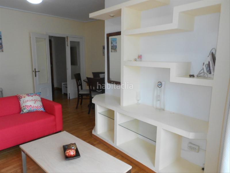 Foto fc84c0e6-4b23-4bbf-8e3f-52fe55fcb7e5. Location appartement dans rúa de montero rios 42 dans Santiago de Compostela