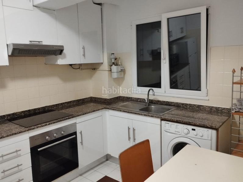 Foto 4d74f4e0-b3f5-4206-86ba-49bc25326bf6. Rent flat in rúa de montero rios 42 in Ensanche - Sar Santiago de Compostela