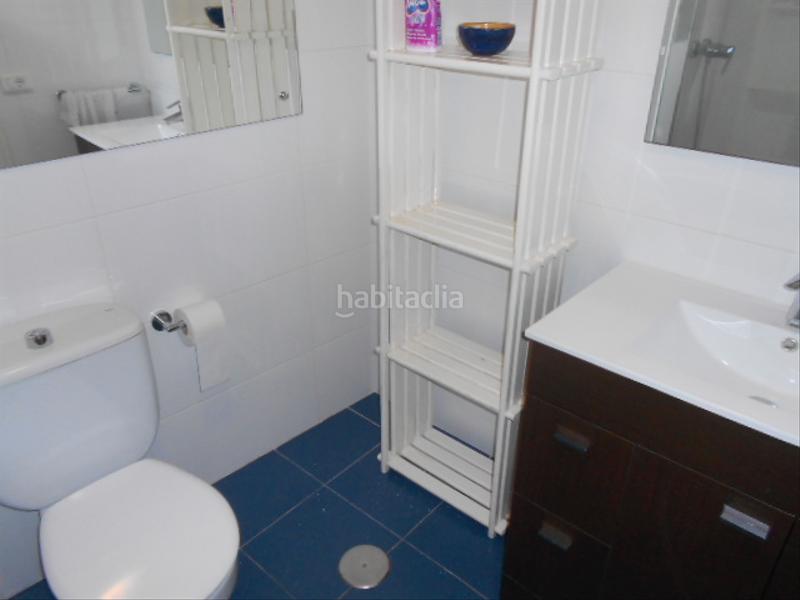 Foto f774f2df-030a-44ce-b1ee-35f766b227de. Rent flat in rúa de montero rios 42 in Ensanche - Sar Santiago de Compostela