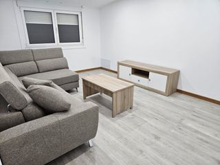 Pis a Rúa das Santas Mariñas 36