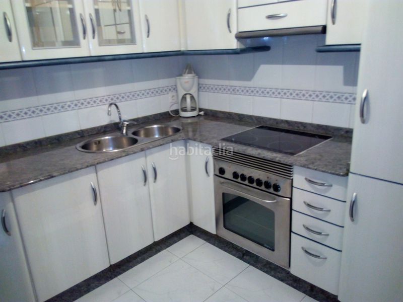 Foto 5ee0f62f-c1ca-49ec-b09b-02a865891df0. Rent flat with heating parking in O Milladoiro Ames