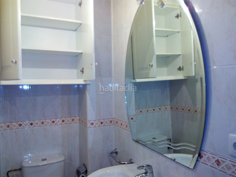 Foto 73d9a41a-895d-4a4d-a6e4-4c3ce32167dd. Rent flat with heating parking in O Milladoiro Ames