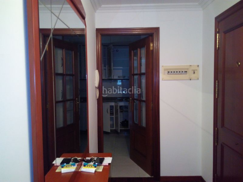 Foto c42885a4-2b1a-4b2e-9ebe-7b5961279f9d. Rent flat with heating parking in O Milladoiro Ames