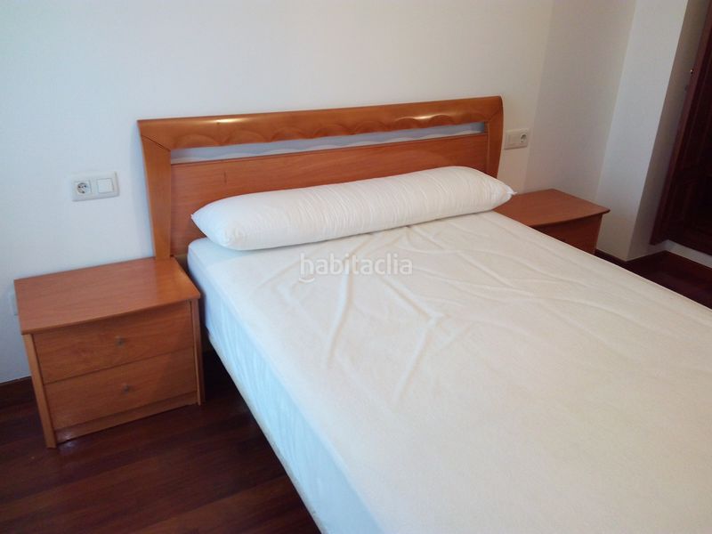 Foto 1239d616-d066-4201-93fe-b81e4565aece. Lloguer pis amb calefacció aparcament a O Milladoiro Ames