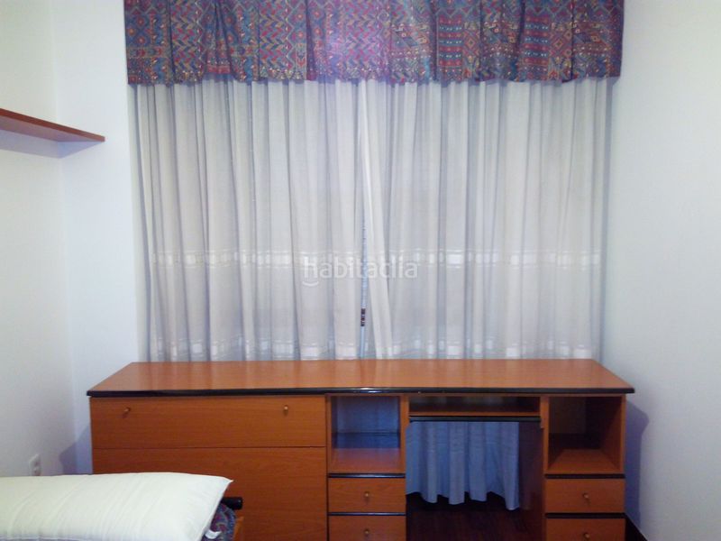 Foto 3a53ce3e-bfab-47e8-9c7f-0bc7b63d3f5b. Alquiler piso en O Milladoiro Ames