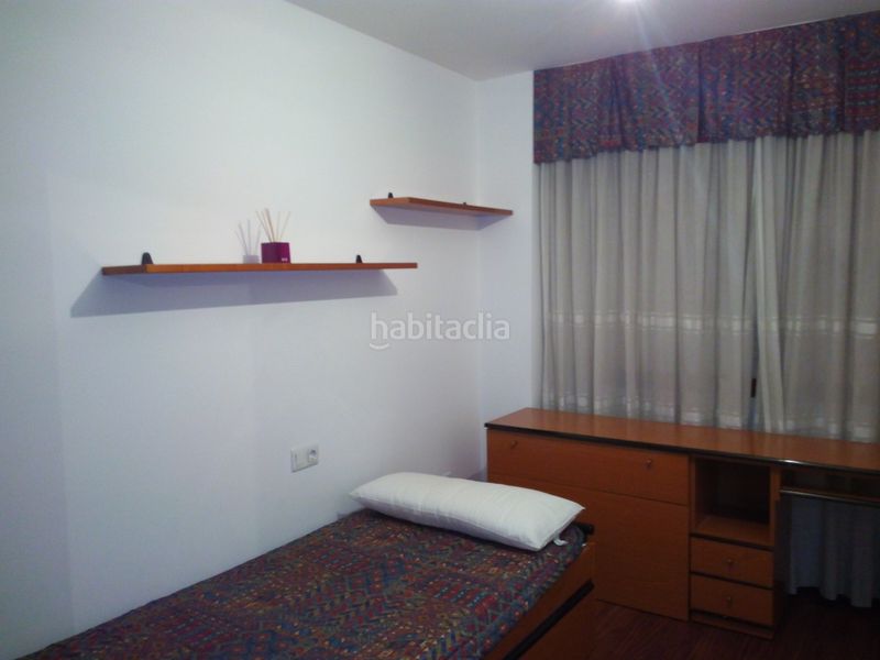 Foto 5406ad74-e7a2-45f0-b280-5fc3f7e92007. Alquiler piso en O Milladoiro Ames