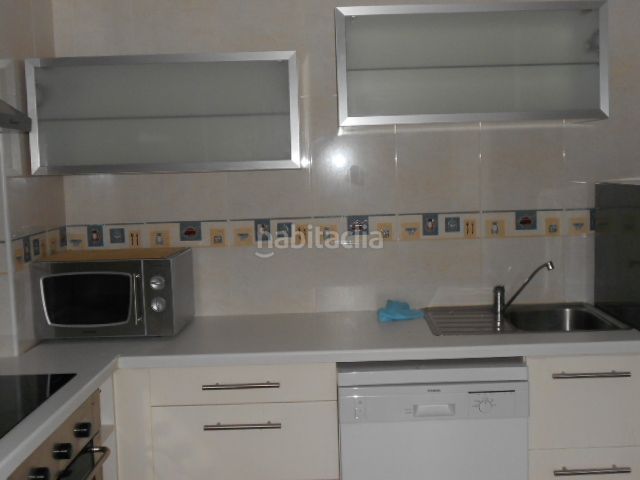 Foto 81cc087a-7801-4fd4-827d-6d5bc325ed3a. Pis a rúa do rego 12 a O Milladoiro Ames