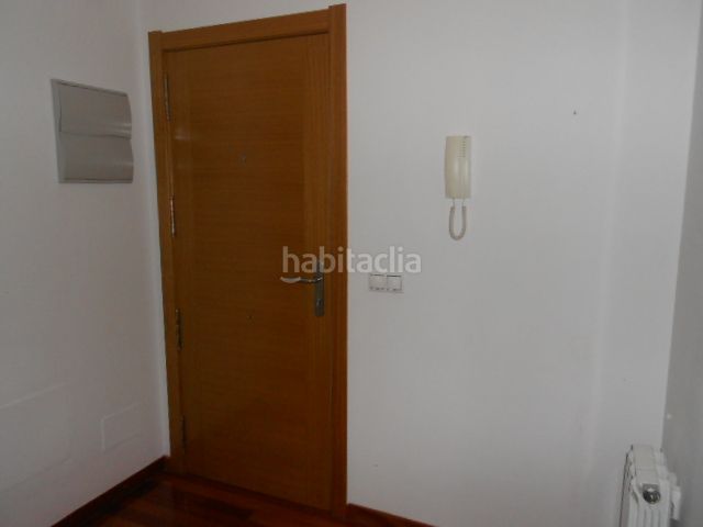 Foto d8f86261-893c-4d88-867b-2b4f599ace92. Piso en rúa do rego 12 en O Milladoiro Ames