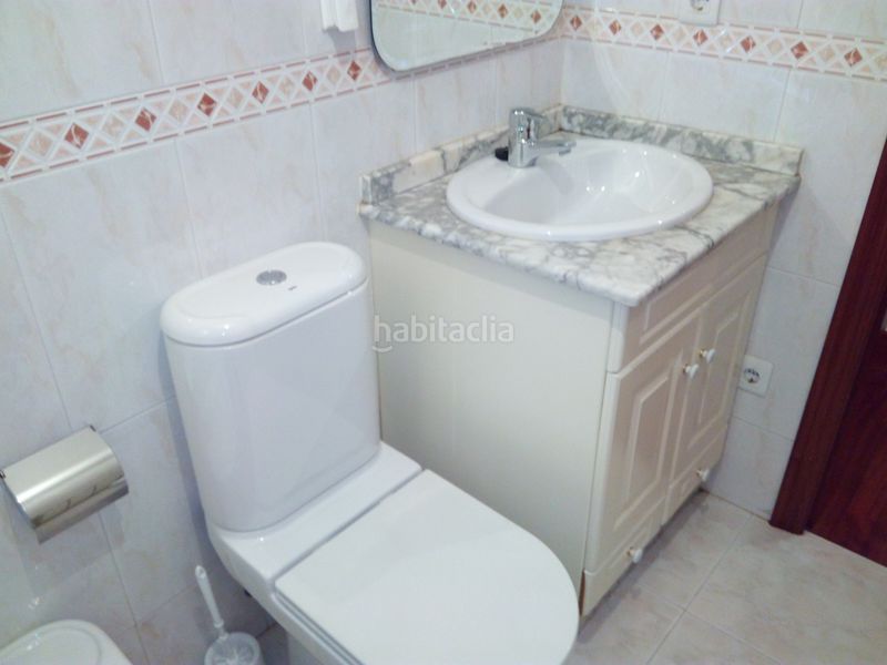 Foto 19a27fe4-49ef-4e82-bc12-a07e94c3c3fc. Rent flat with heating parking in O Milladoiro Ames